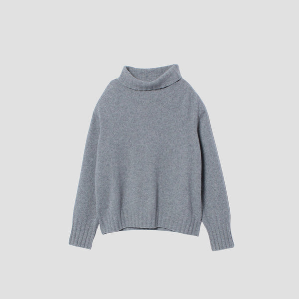 WIDE ROLL NECK KNIT