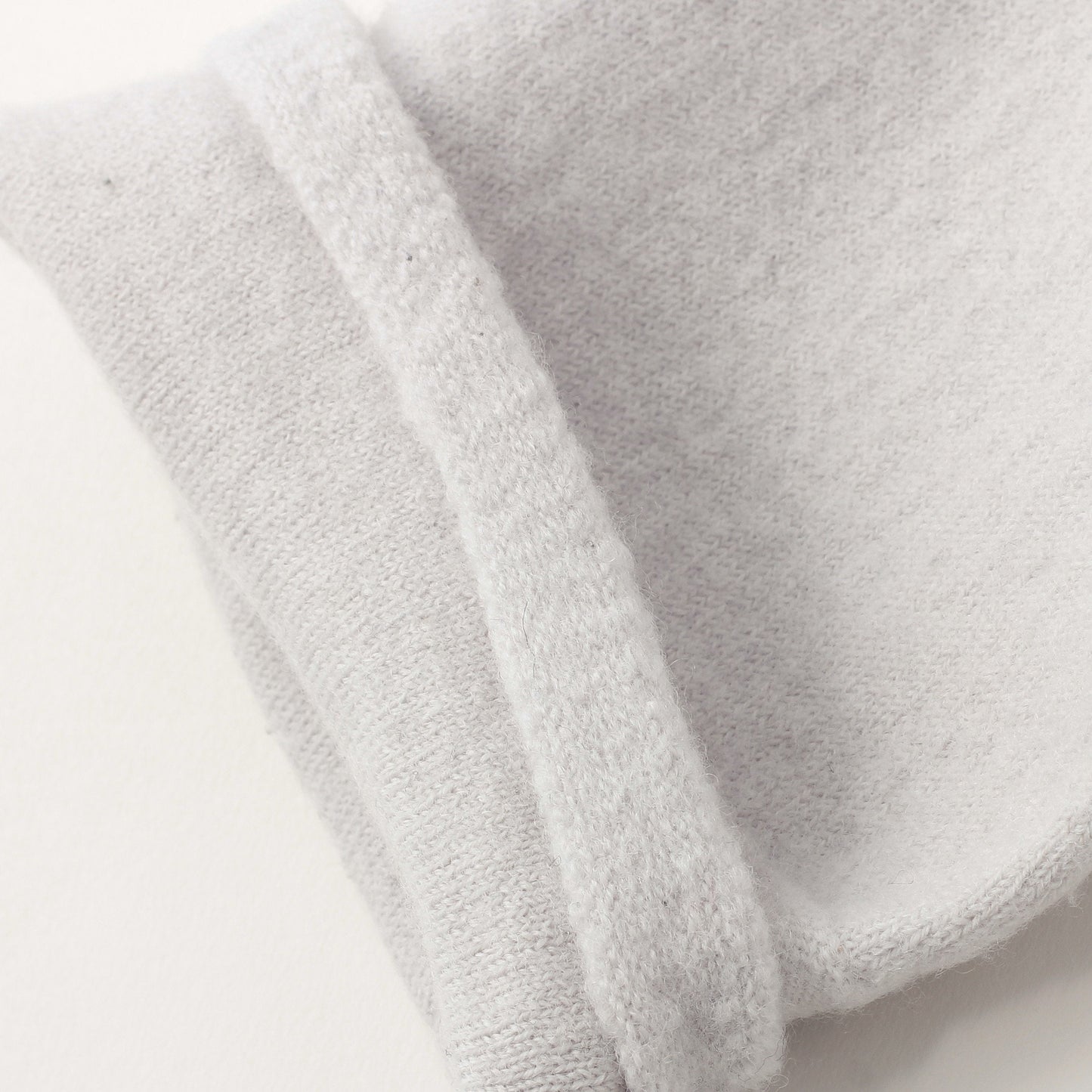 FELTED ROUGH WOOL KNIT