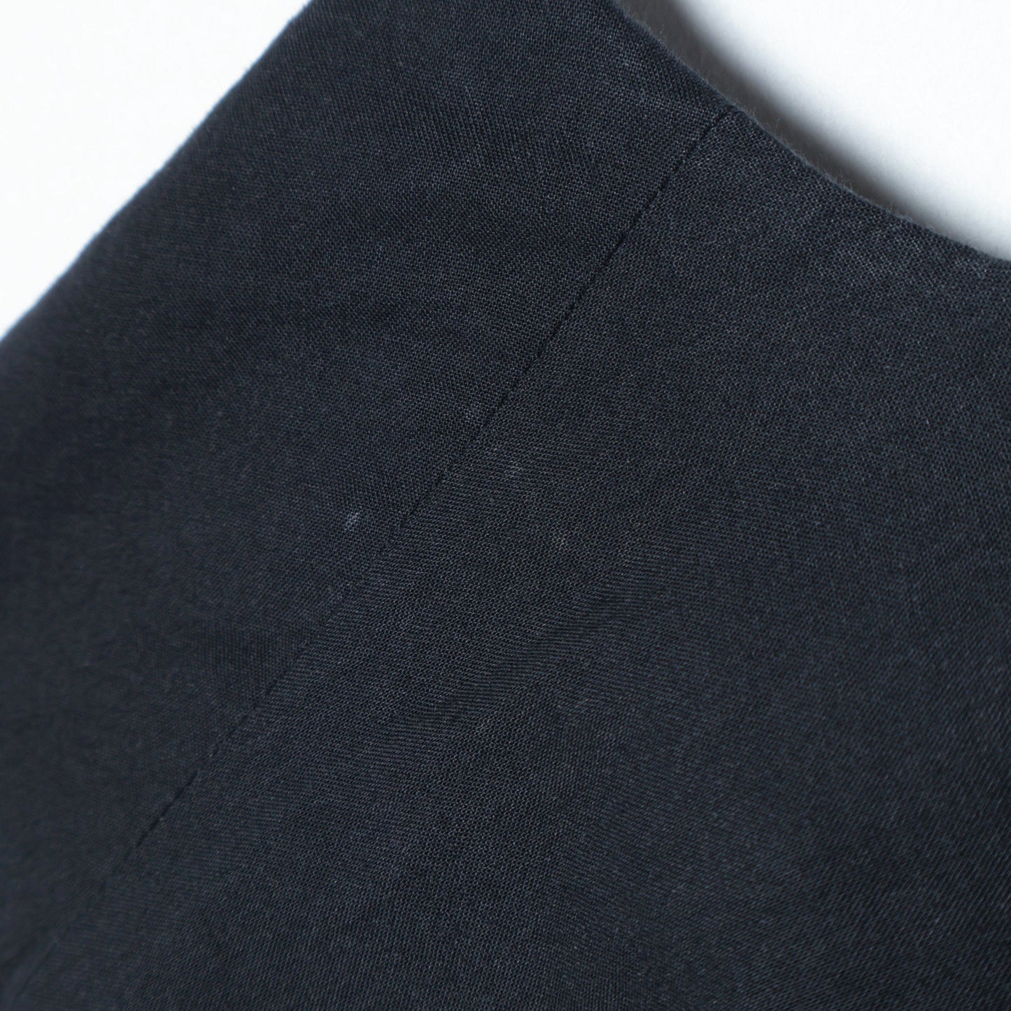 PIECE DYED WASHED COTTON SHIRT