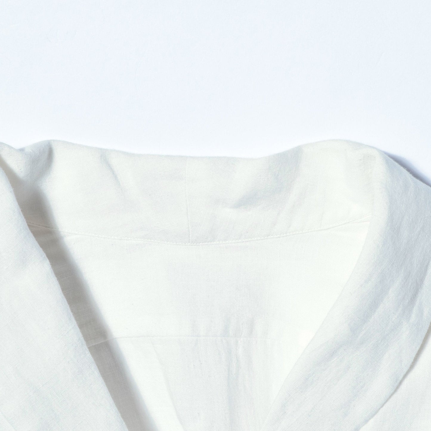 SOFT LINEN SHIRT