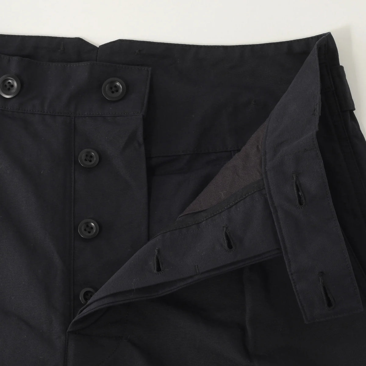 WA-SHI COTTON PLAINWEAVE TROUSERS