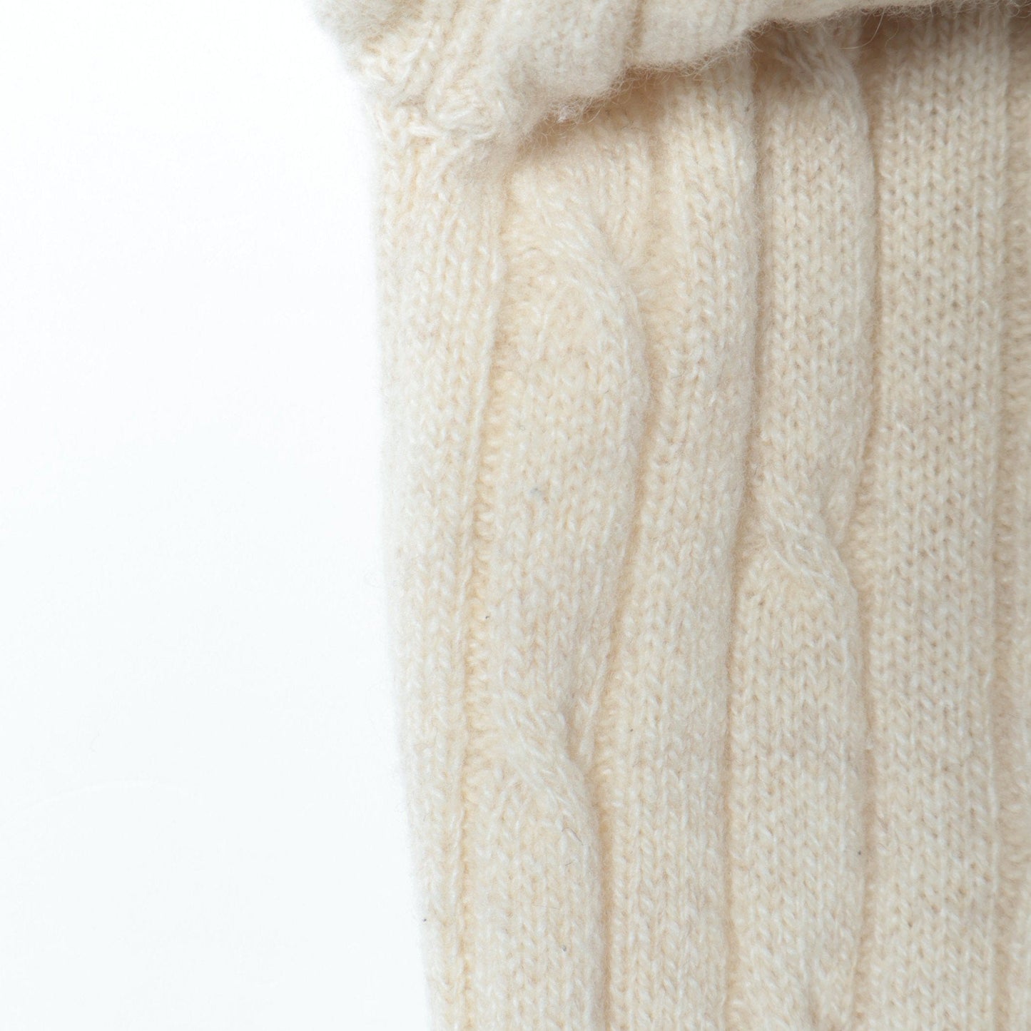 TWISTED CASHMERE WOOL KNIT