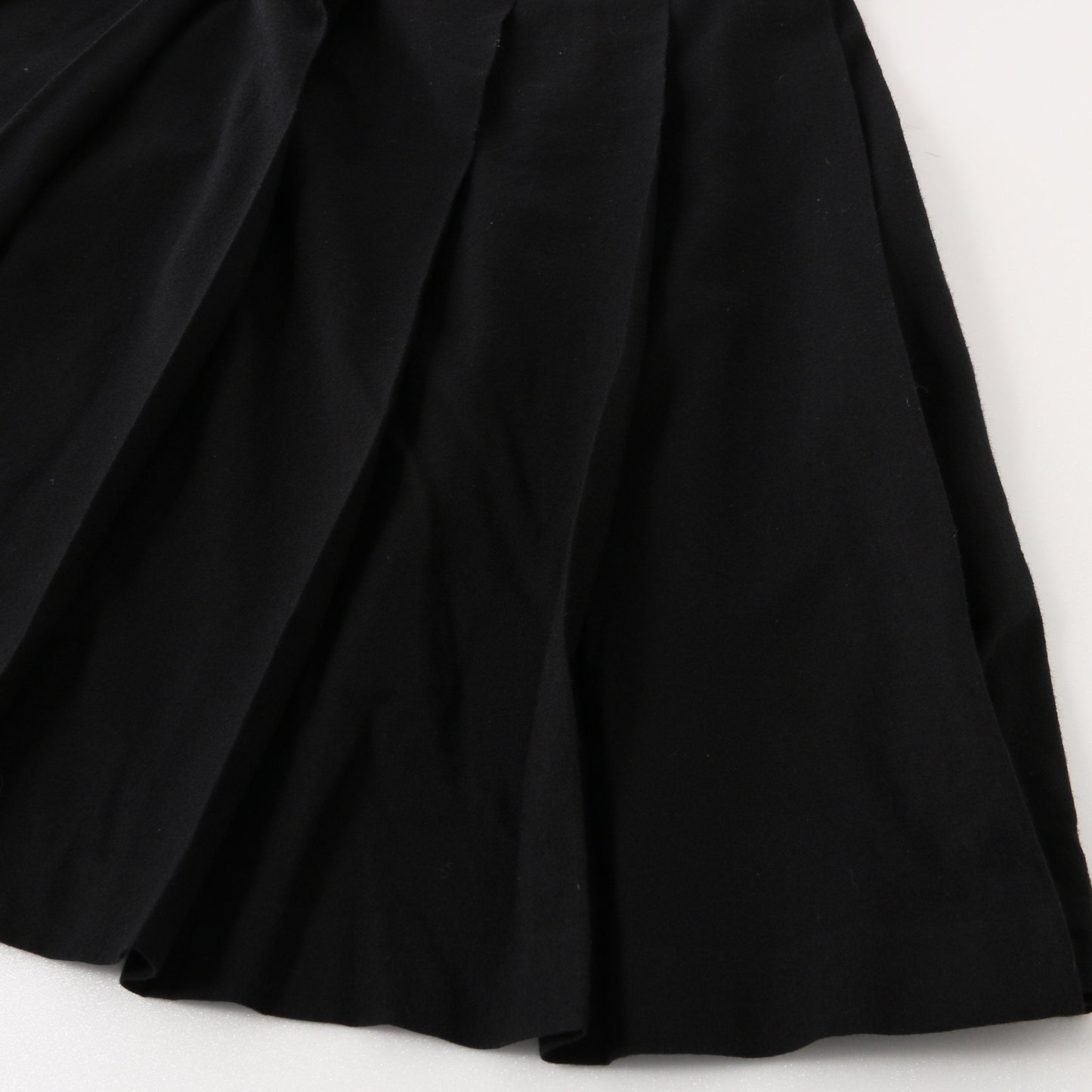 LIGHTWEIGHT FLANNEL SKIRT