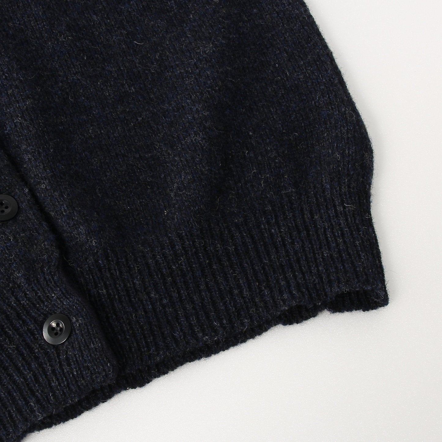 RAW MERINO KNIT