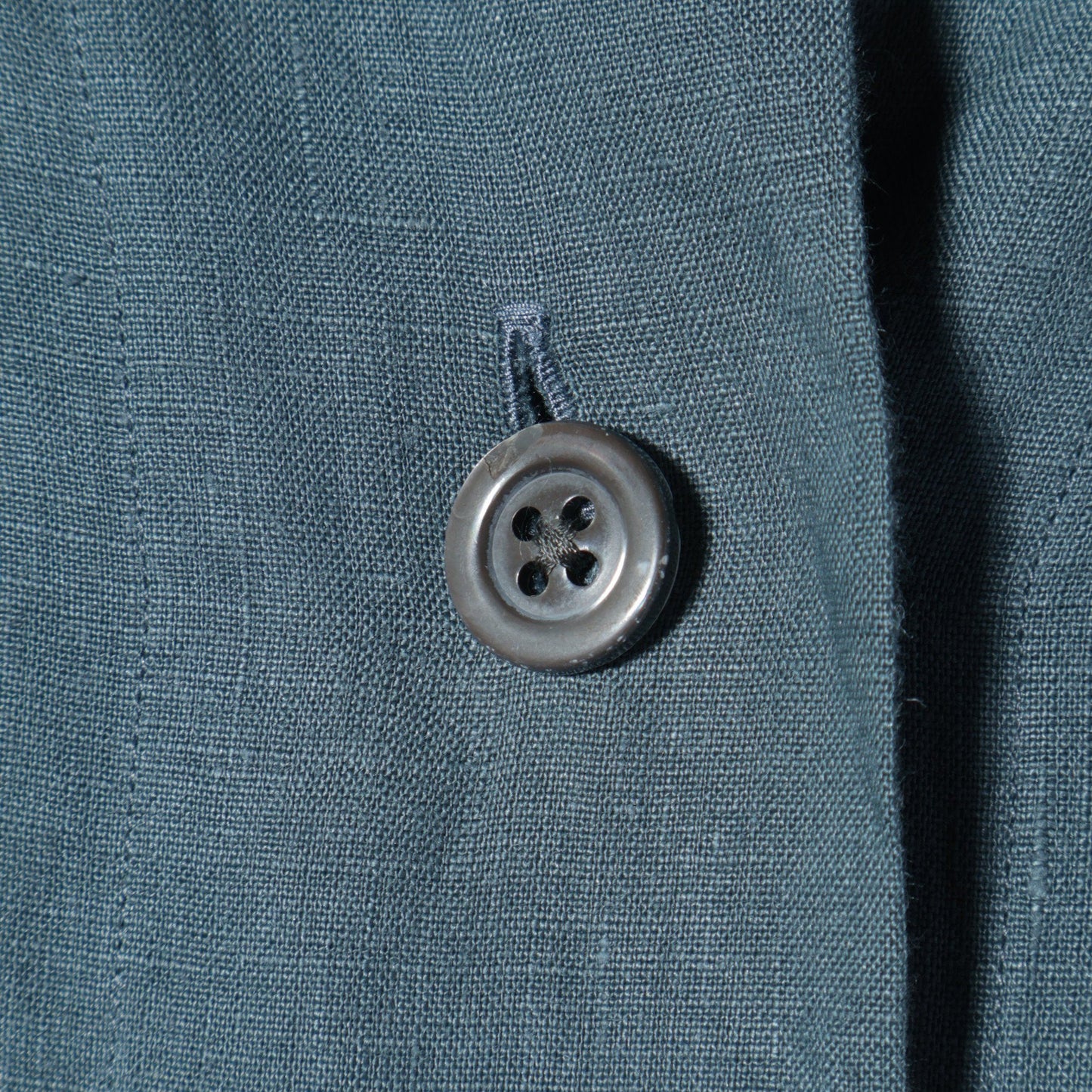 LIGHTWEIGHT LINEN SHIRT