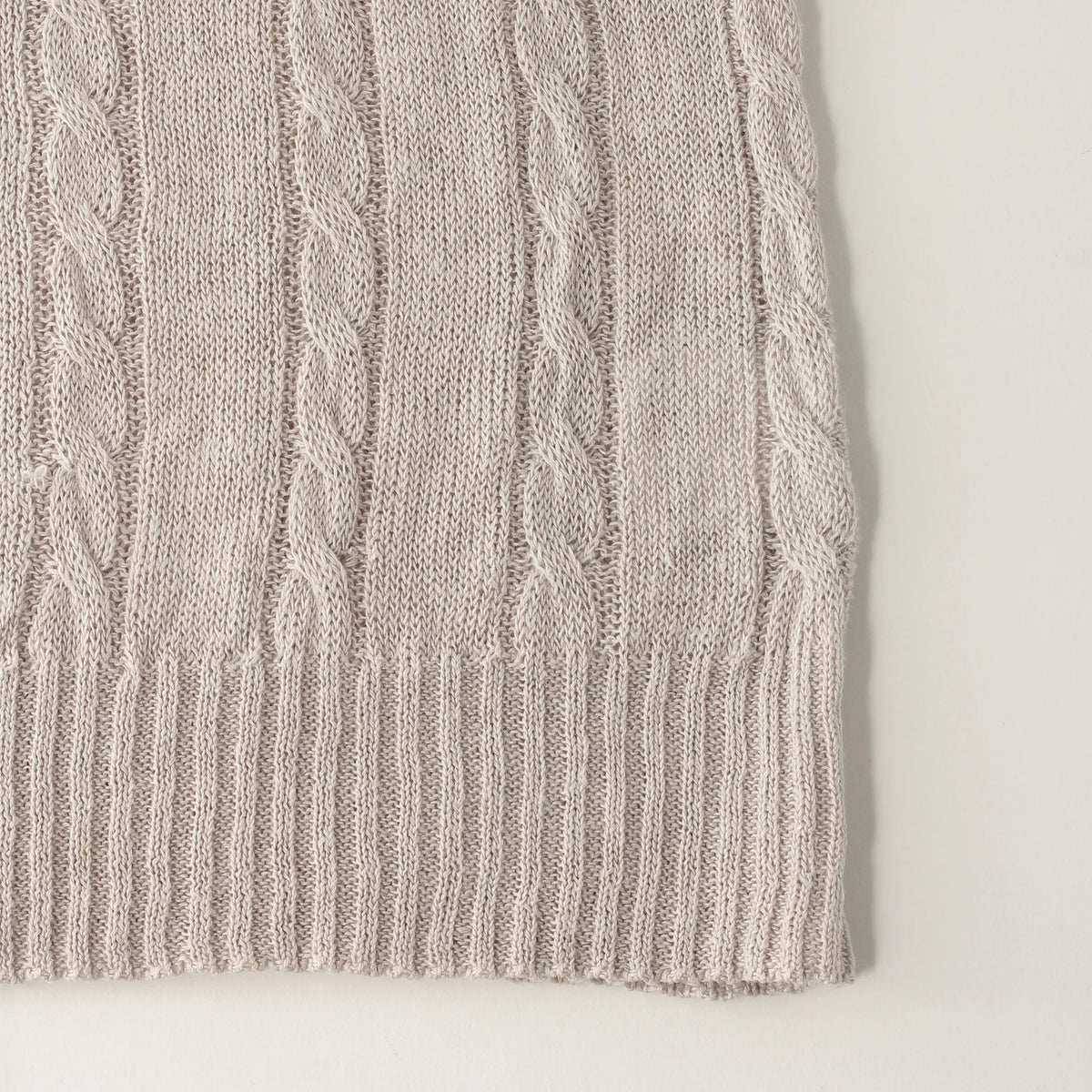 LINEN CABLE VEST KNIT