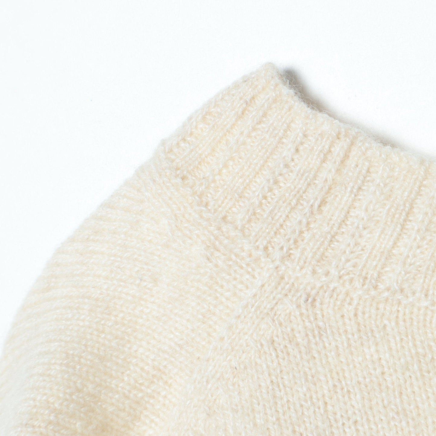 TWISTED CASHMERE WOOL KNIT