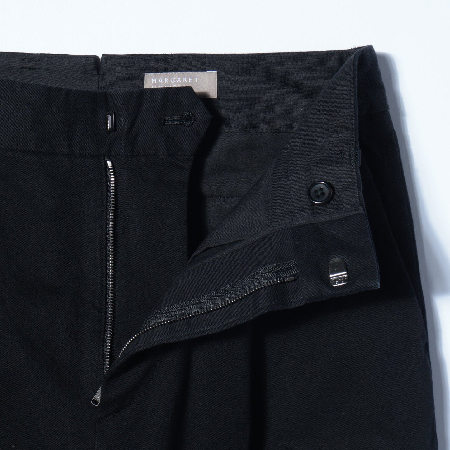 LIGHT COTTON TWILL TROUSERS
