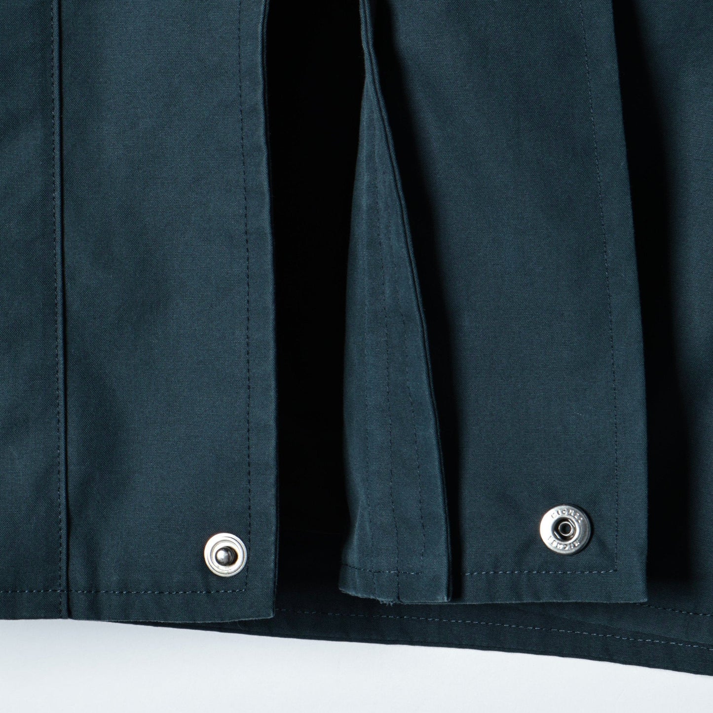 VENTILE COAT
