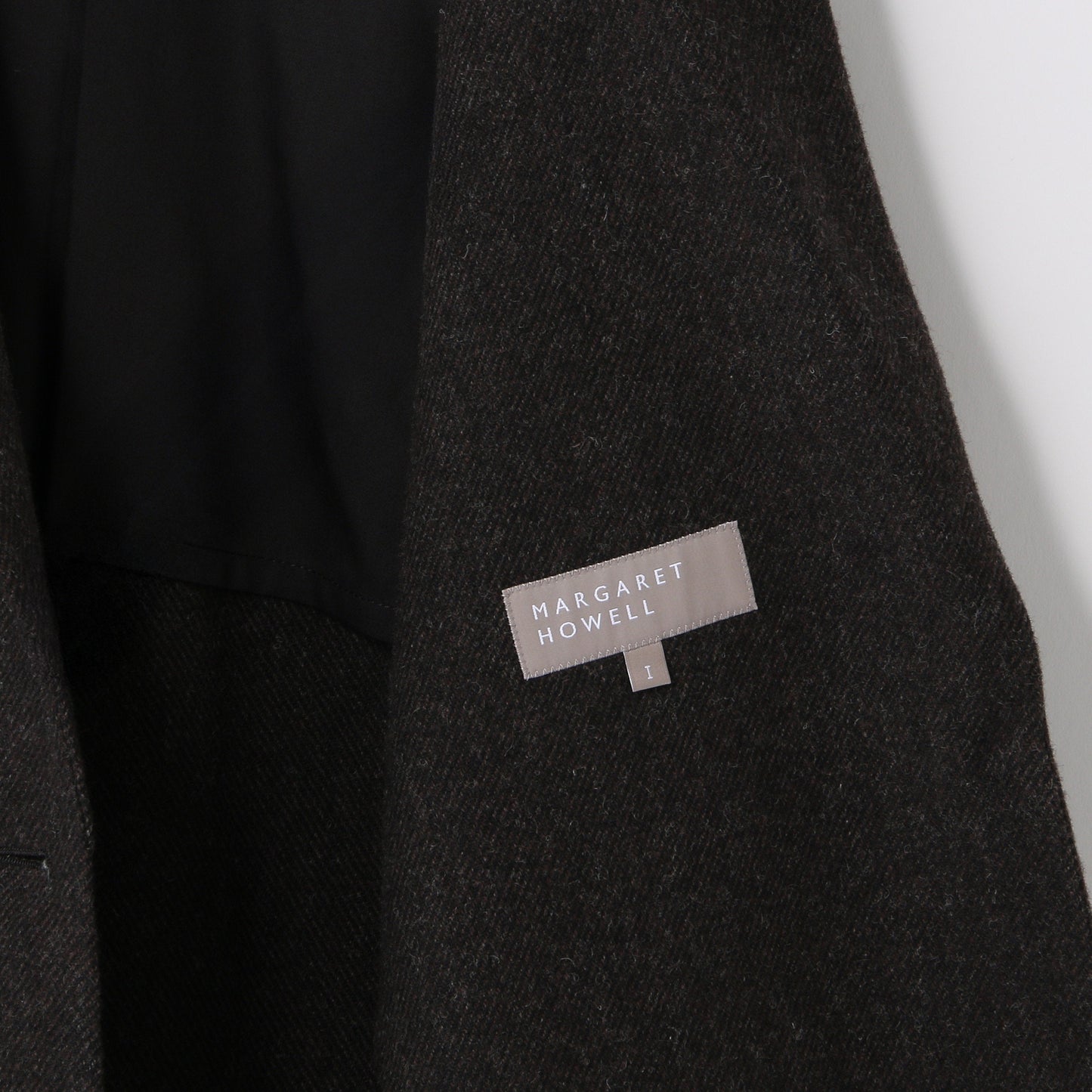 LIGHT BRITISH WOOL JACKET