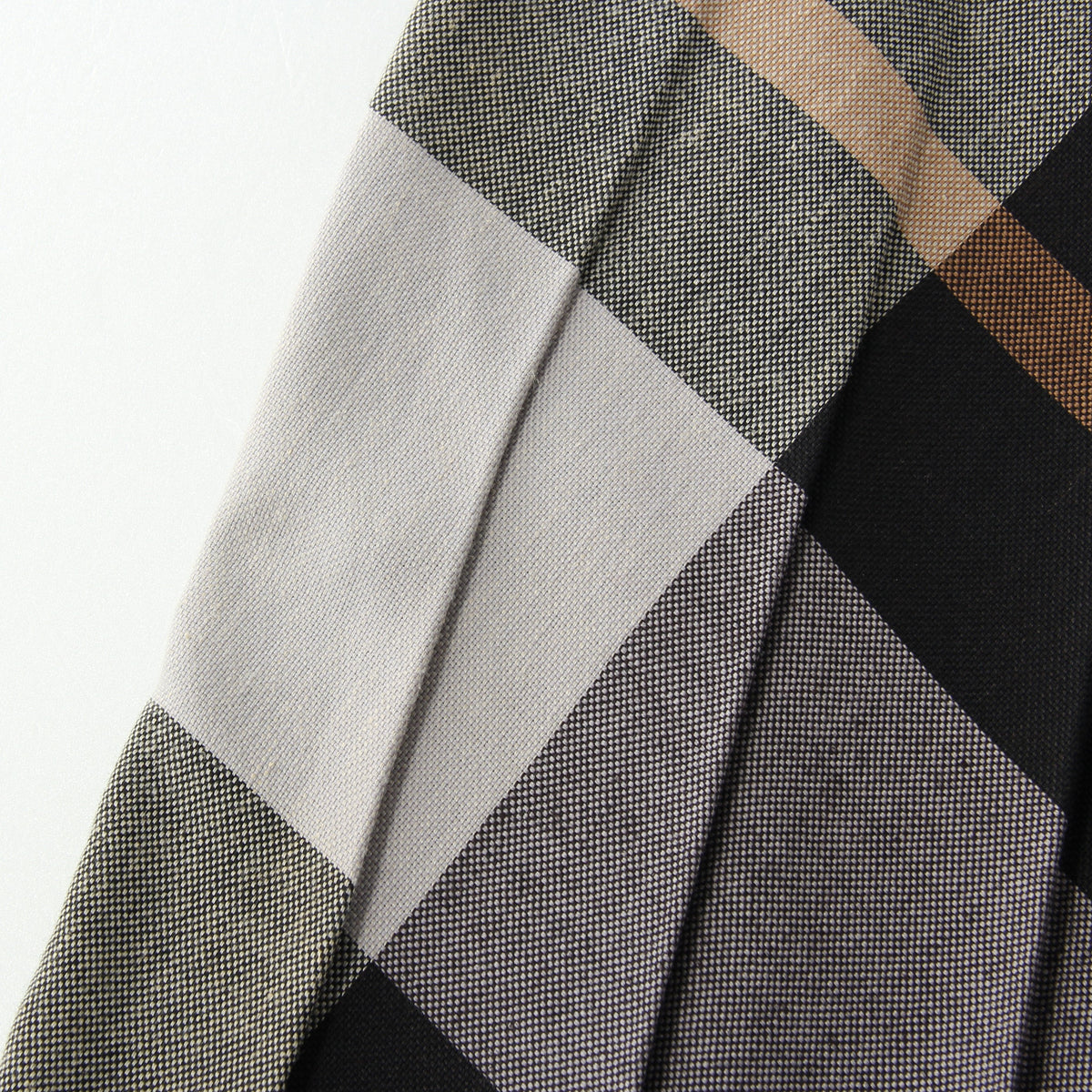 LARGE CHECK WOOL BLEND SKIRT