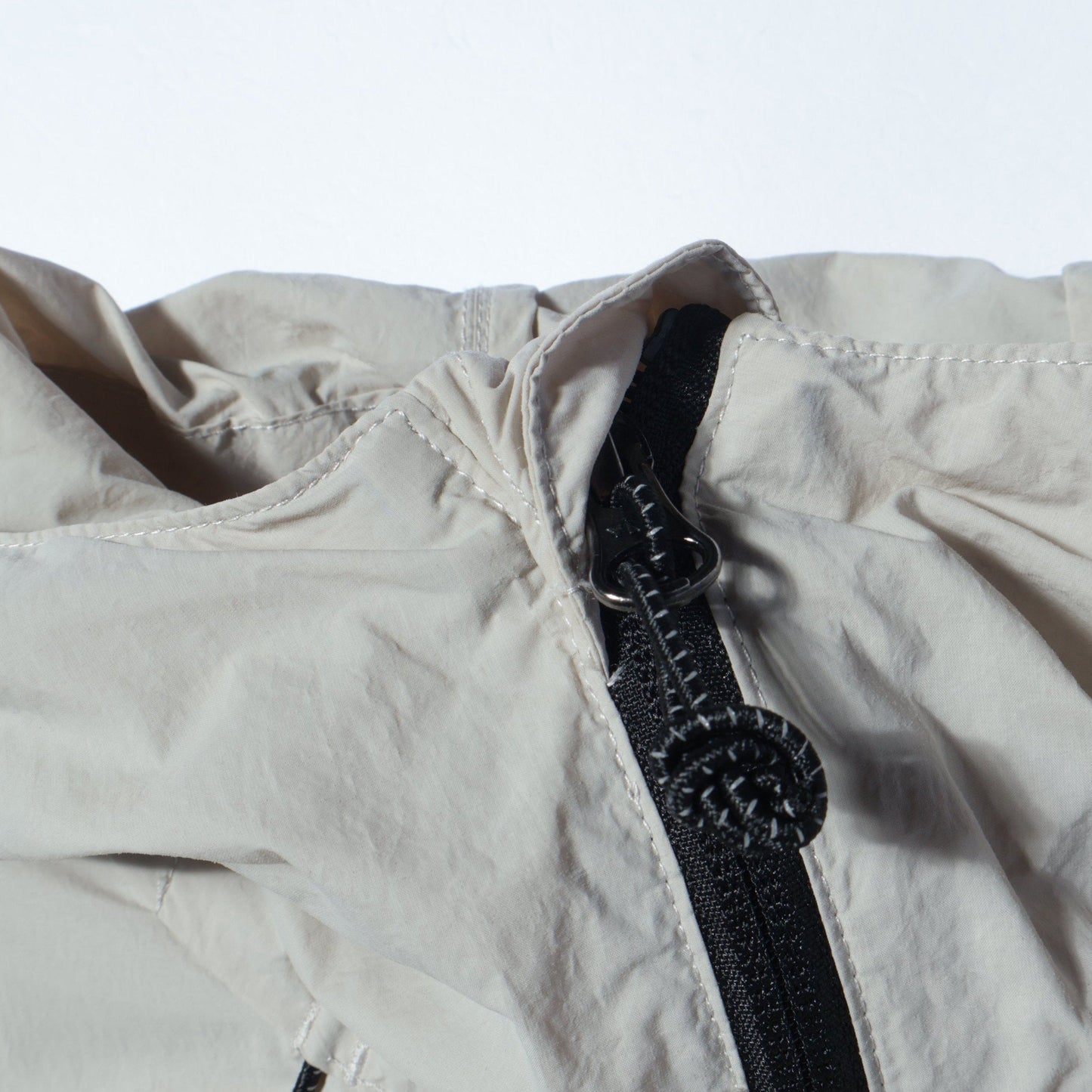 LIGHTWEIGHT NYLON POPLIN COAT