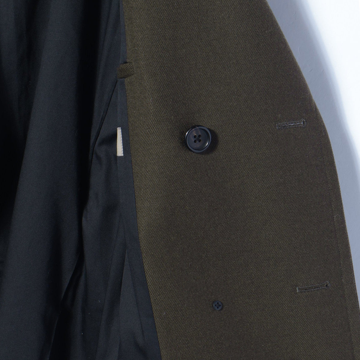 WORSTED WOOL TWILL COAT