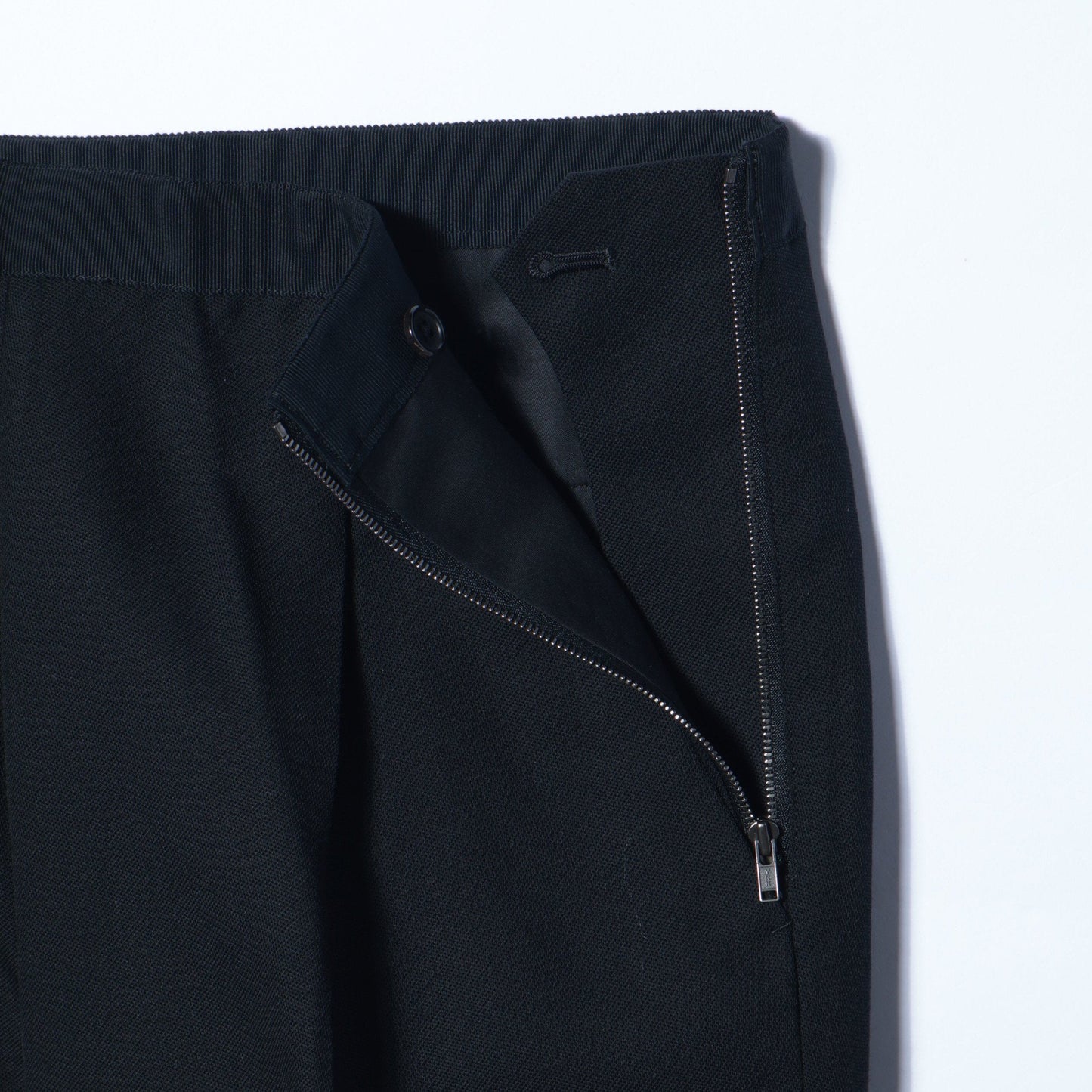 COMPACT BARATHEA WOOL TROUSERS