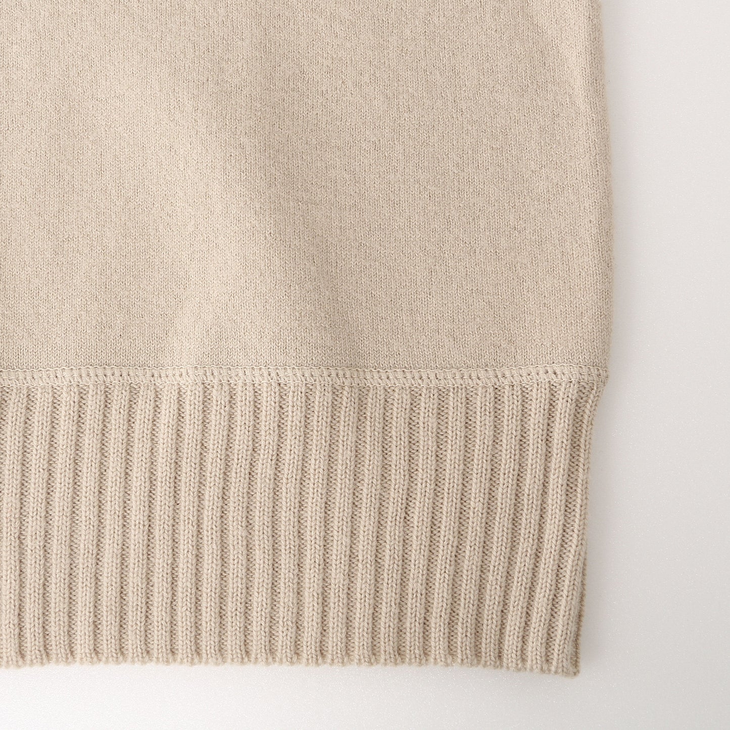 FELTED ROUGH WOOL KNIT
