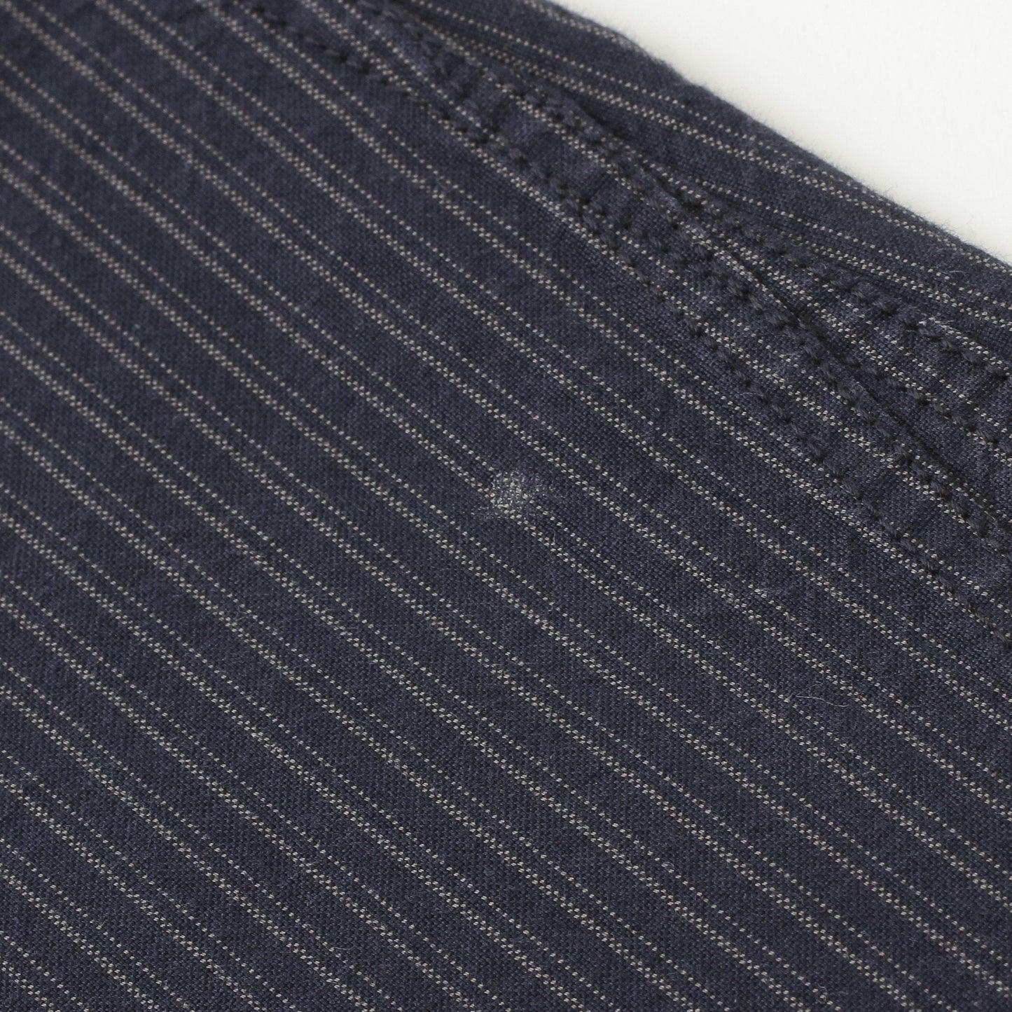 OFFSET STRIPE COTTON SHIRT