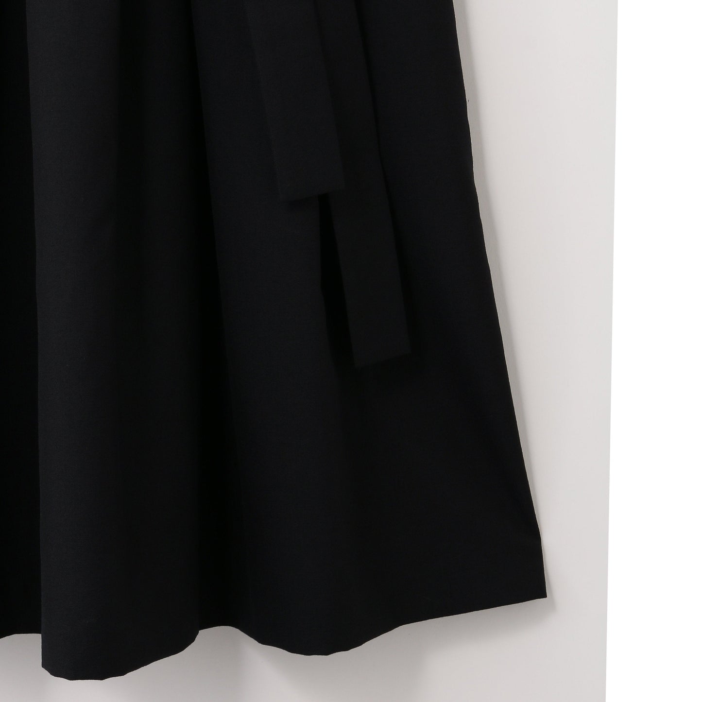 DRY PLAIN WEAVE WOOL DRESS