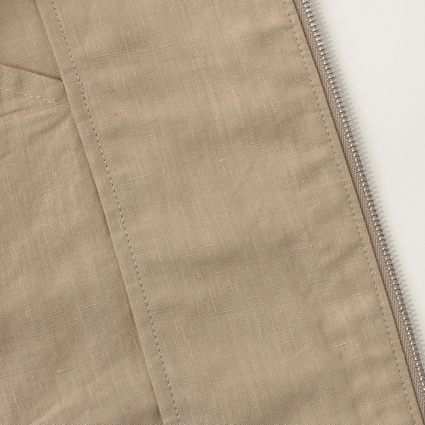 DENSE LINEN POPLIN BLOUSON