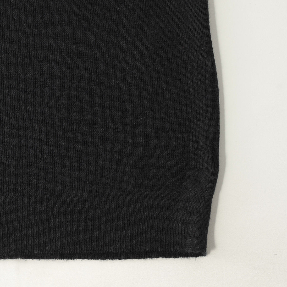 CLASSIC MERINO KNITWEAR