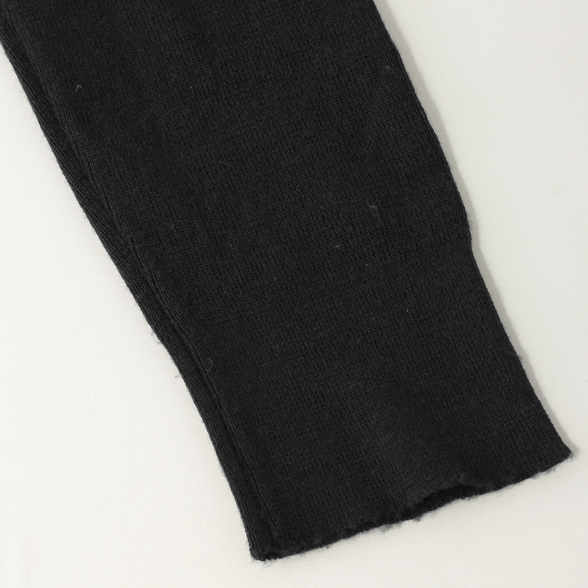 CLASSIC MERINO KNITWEAR