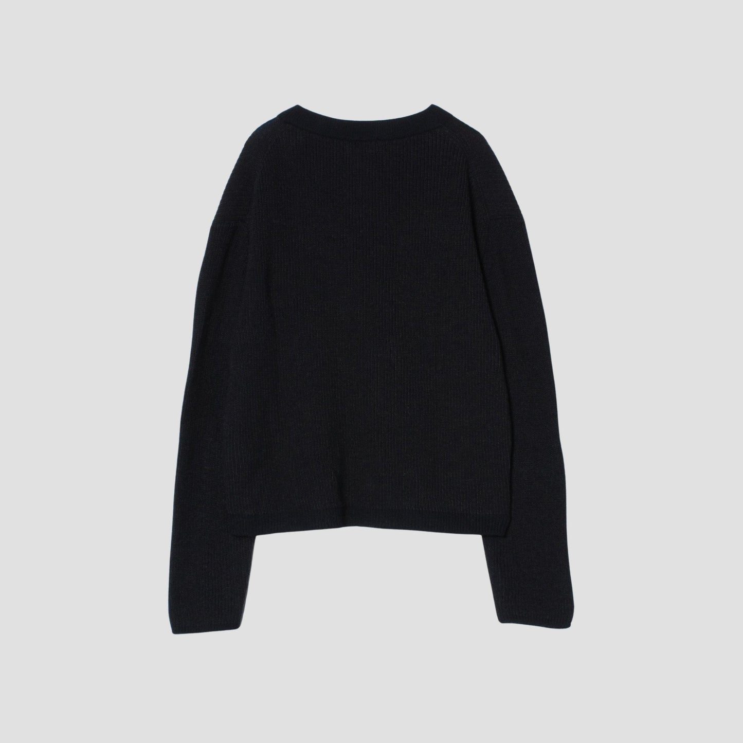 LIGHTWEIGHT WOOL KNIT