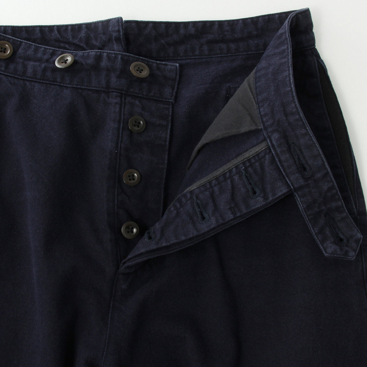 YARN DYE TWILL TROUSERS
