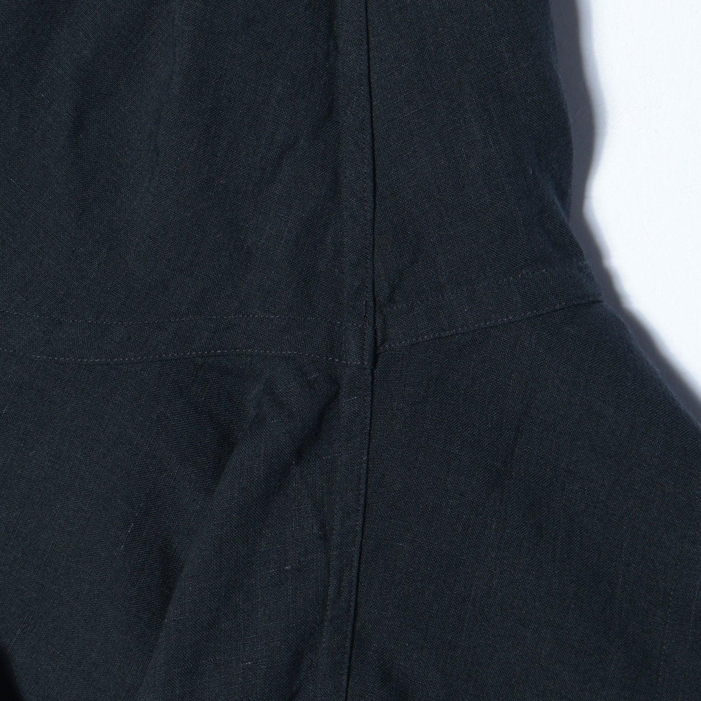 LIGHT LINEN SHIRT