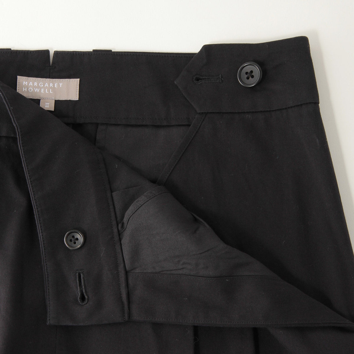 HIGHDENSE COTTON TWILL TROUSERS