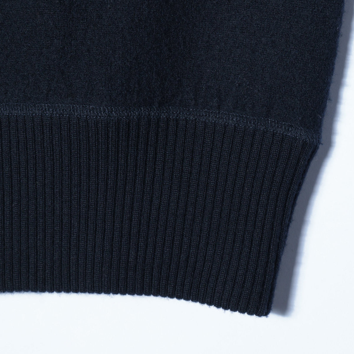 FELTED DRY WOOL KNIT