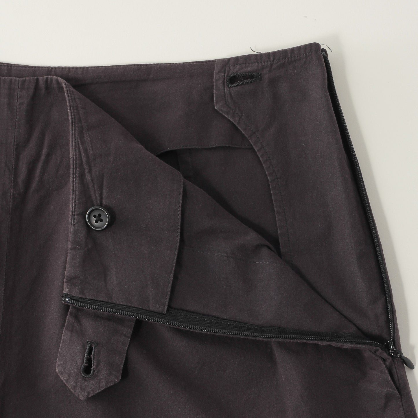 WASHED YARN DYE POPLIN TROUSERS