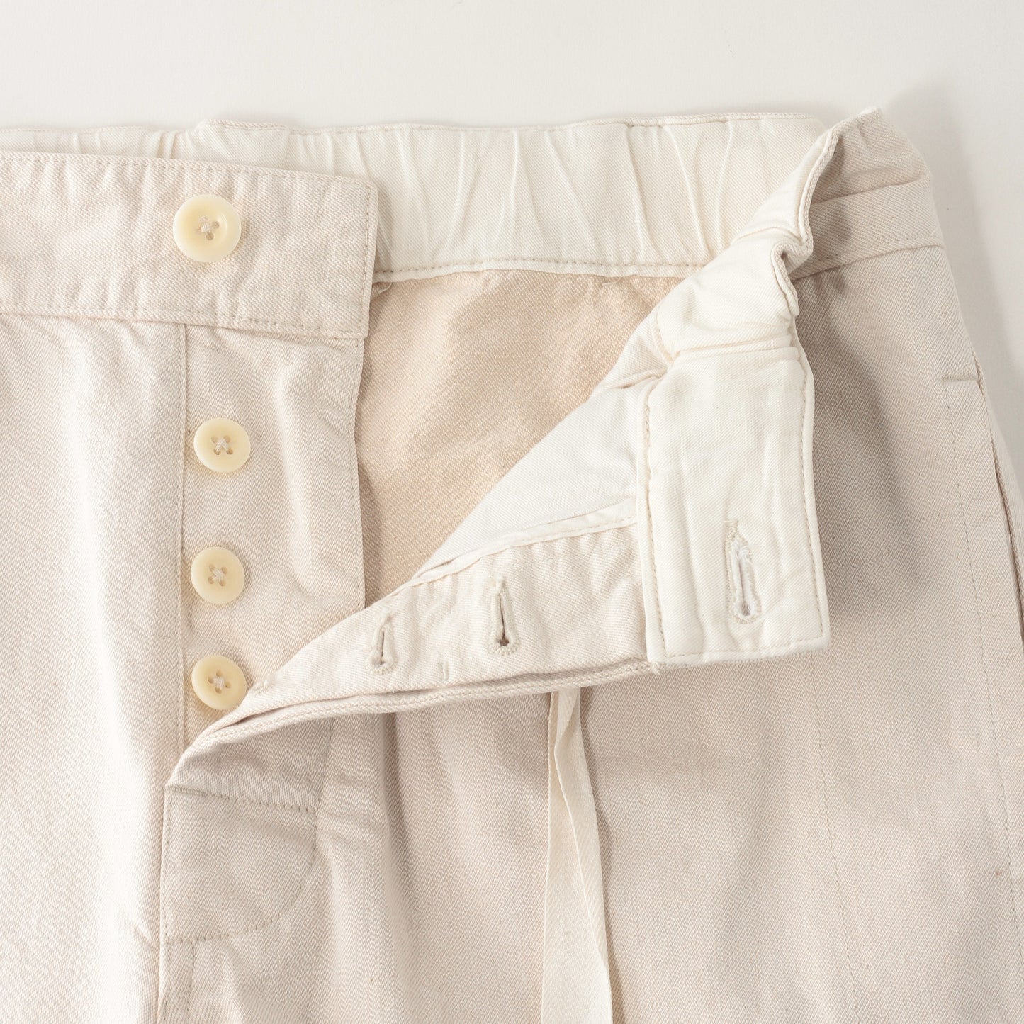 NATURAL DENIM TROUSERS