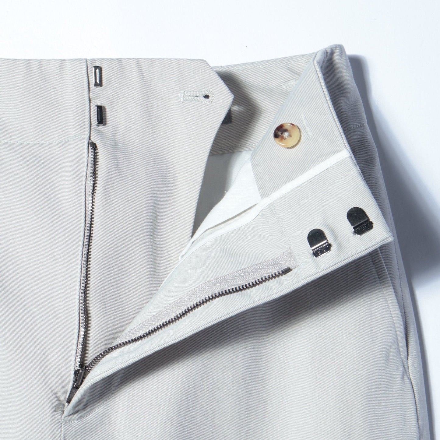 ORGANIC COTTON TWILL TROUSERS