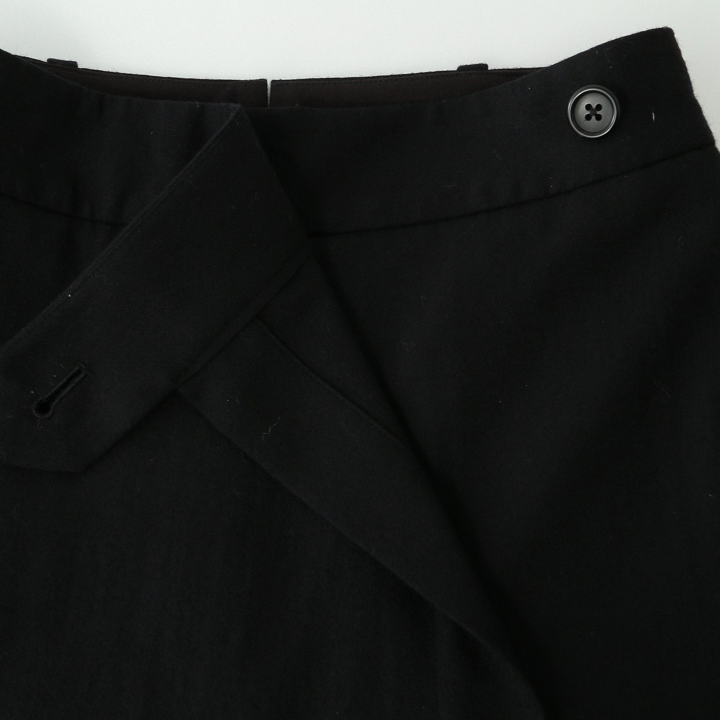 LIGHTWEIGHT FLANNEL TROUSERS