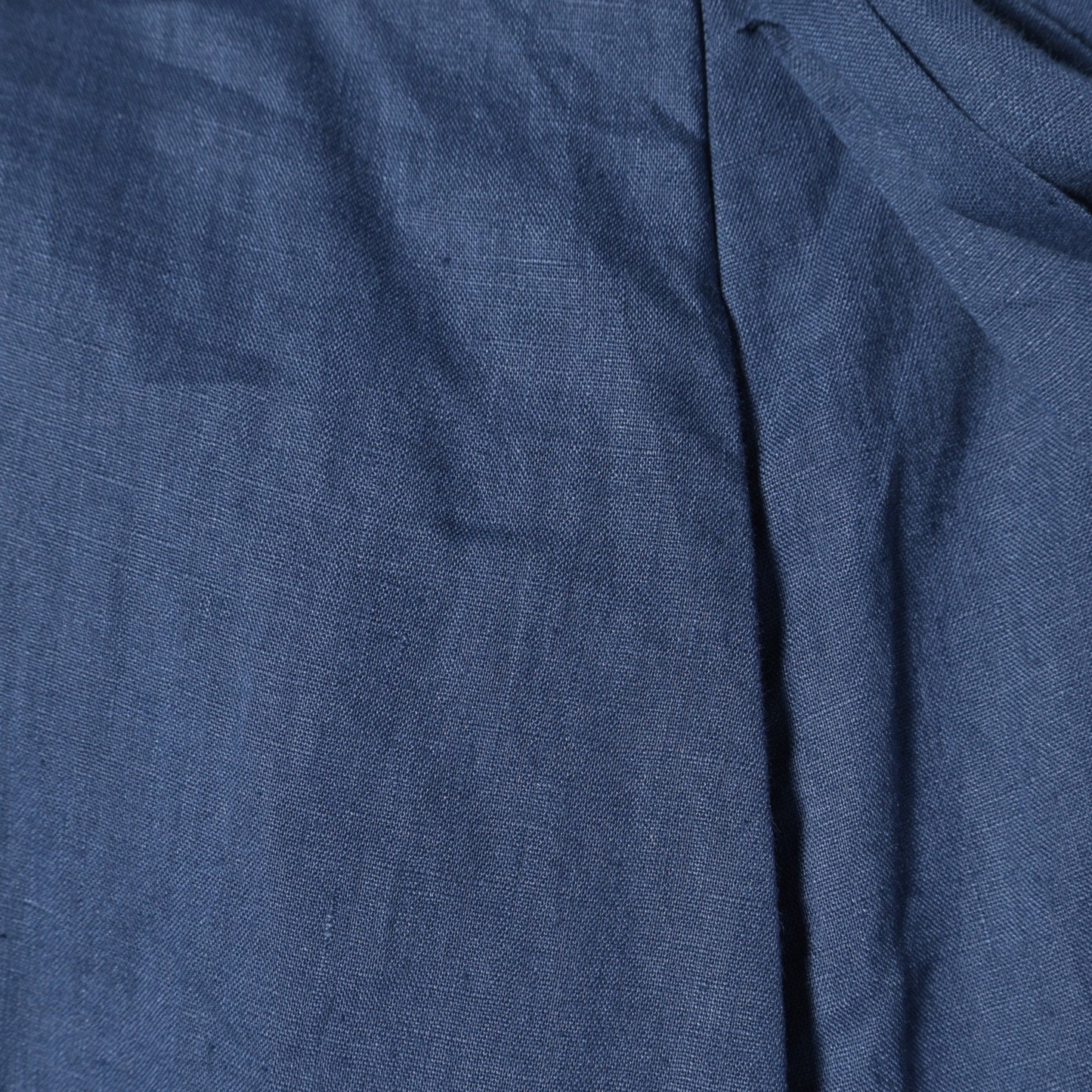 LIGHTWEIGHT LINEN DRESS