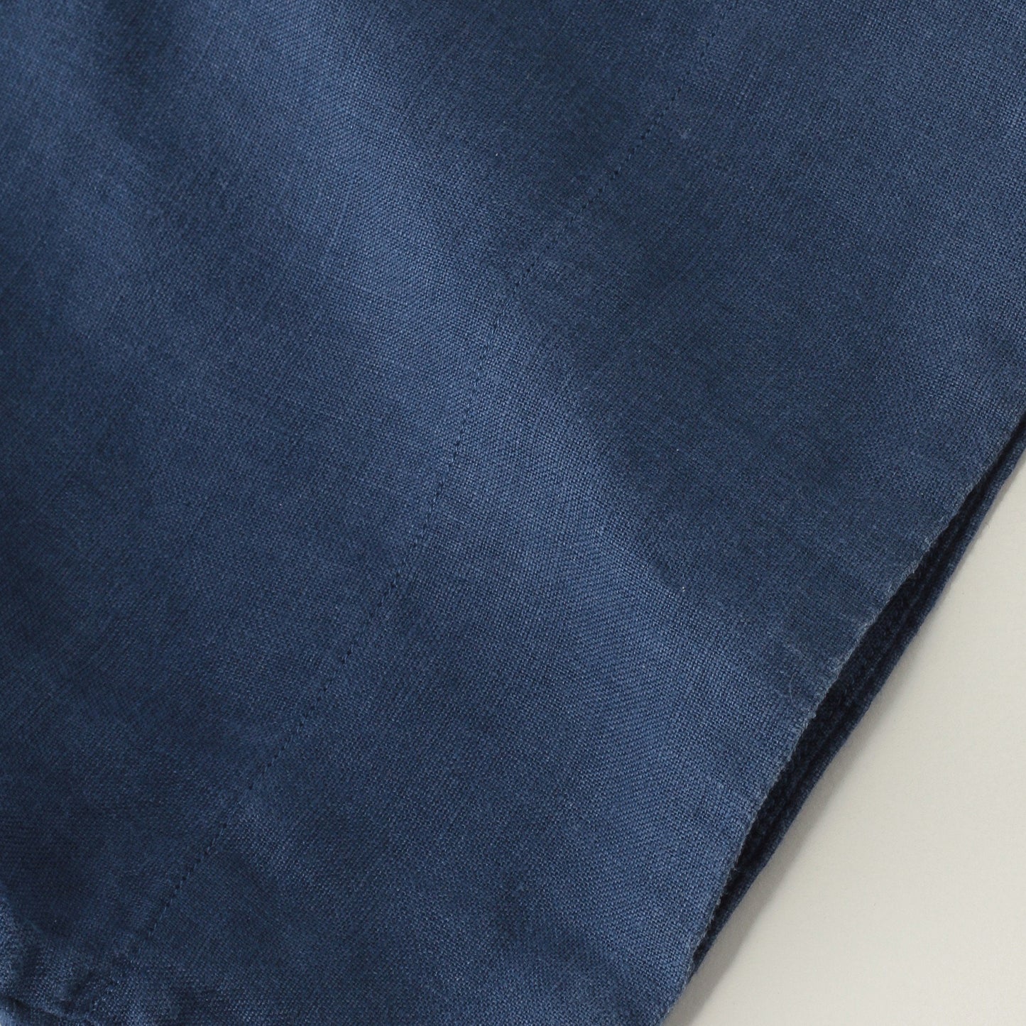 CLEAN LINEN SHIRT