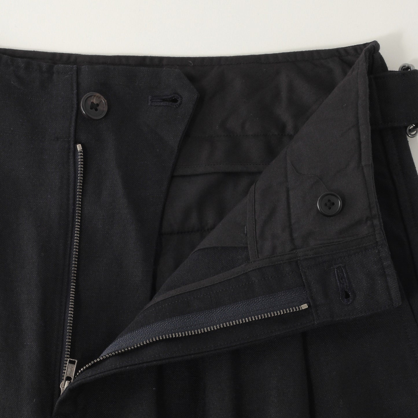 LINEN WOOL TWILL TROUSERS