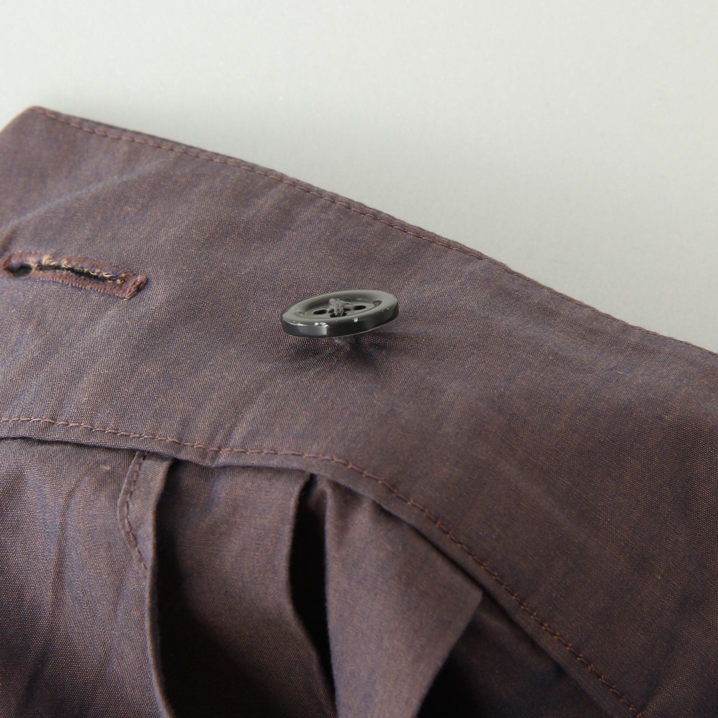 FINE COTTON CHAMBRAY SKIRT
