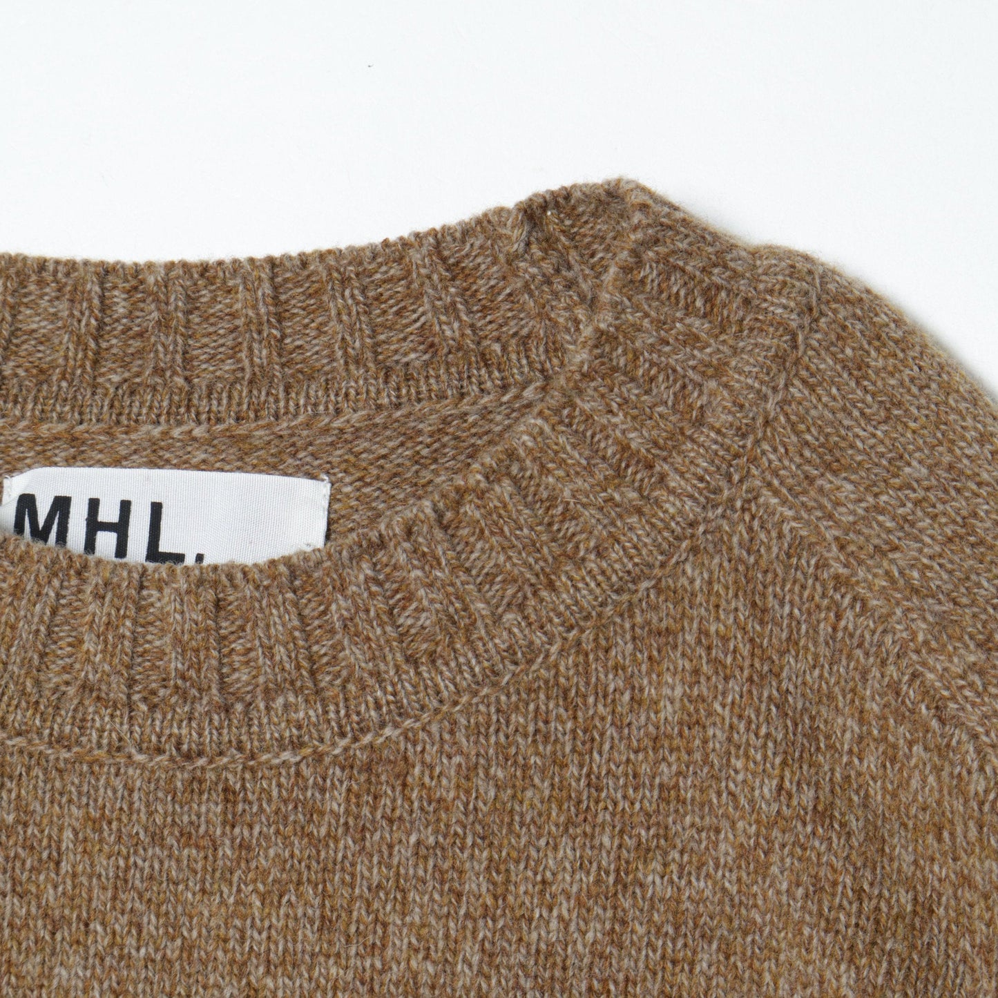 TWISTED YARN WOOL KNIT