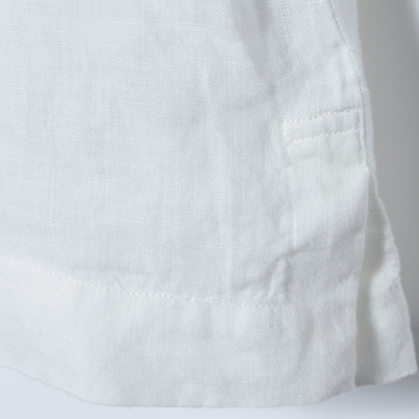 CLEAN LINEN SHIRT