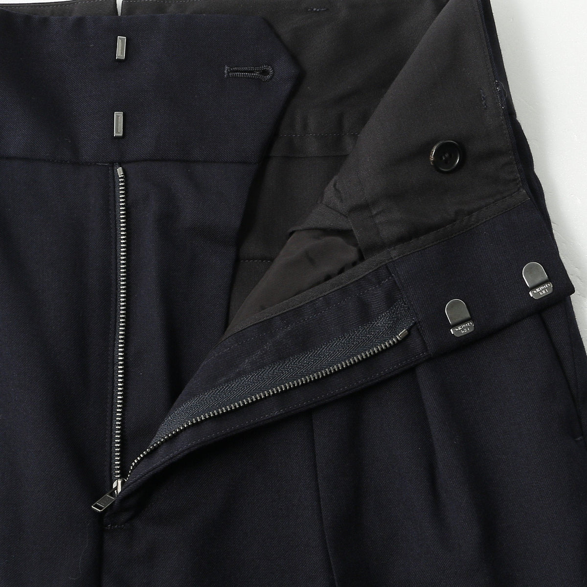 FINE WOOL TWILL TROUSERS