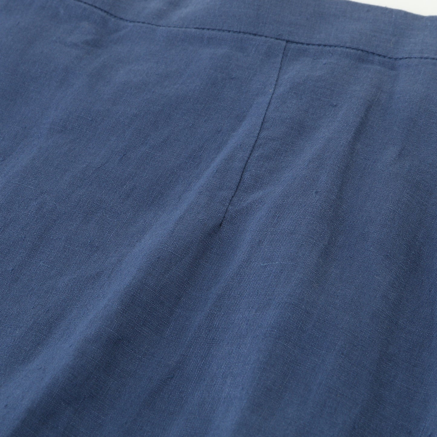 LIGHTWEIGHT LINEN SKIRT