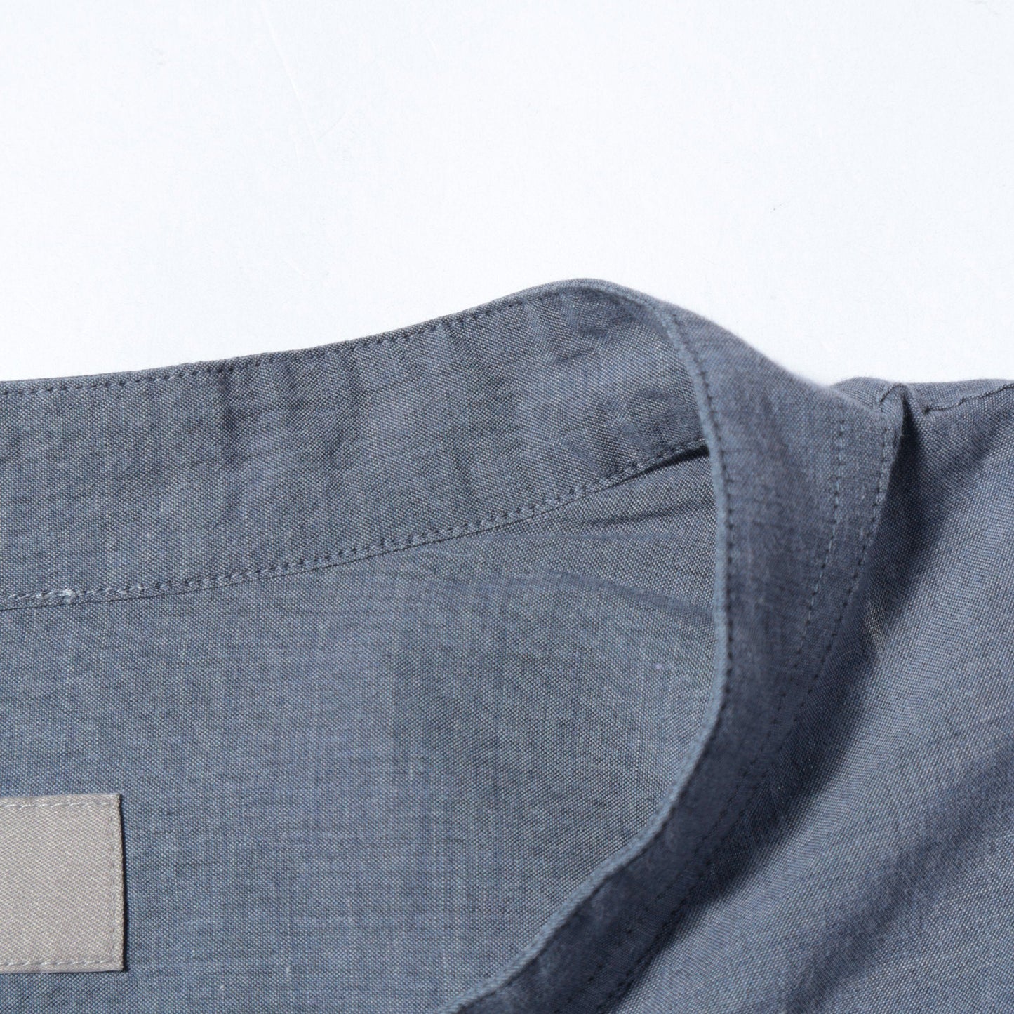 FINE COTTON CHAMBRAY SHIRT