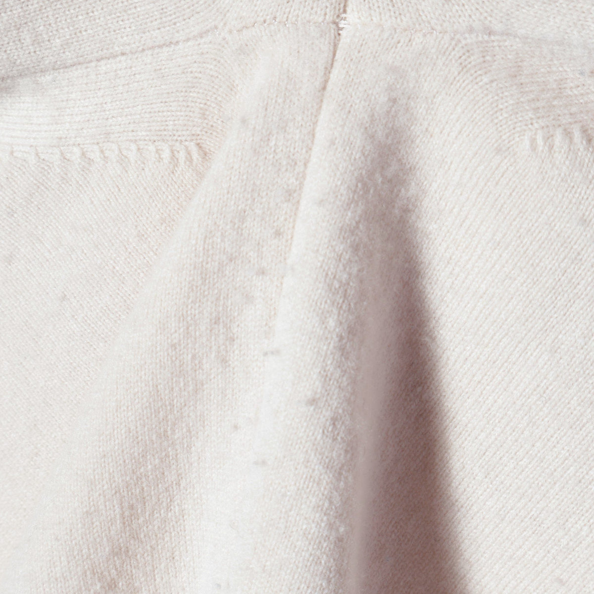 FINE WOOL JUMPER KNIT