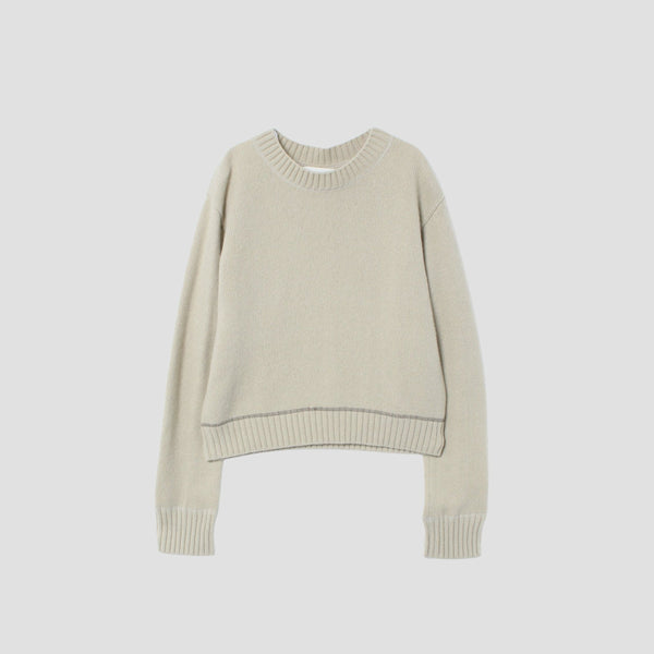 LIGHT SOFT WOOL KNIT