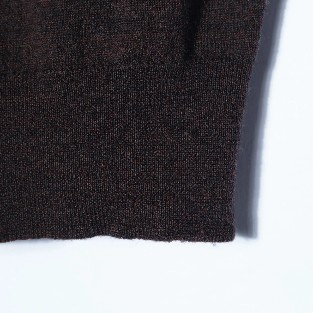 V NECK WAISTCOAT KNIT
