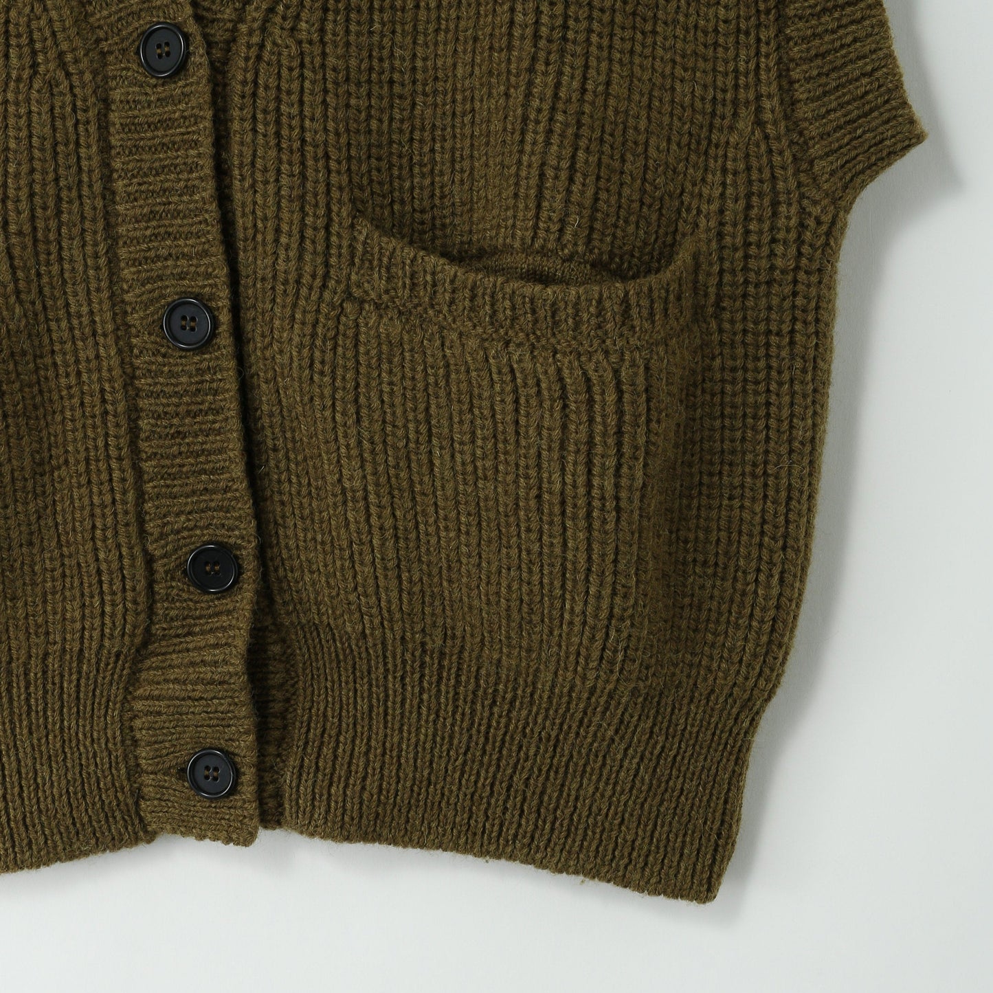 BRITISH WOOL KNIT