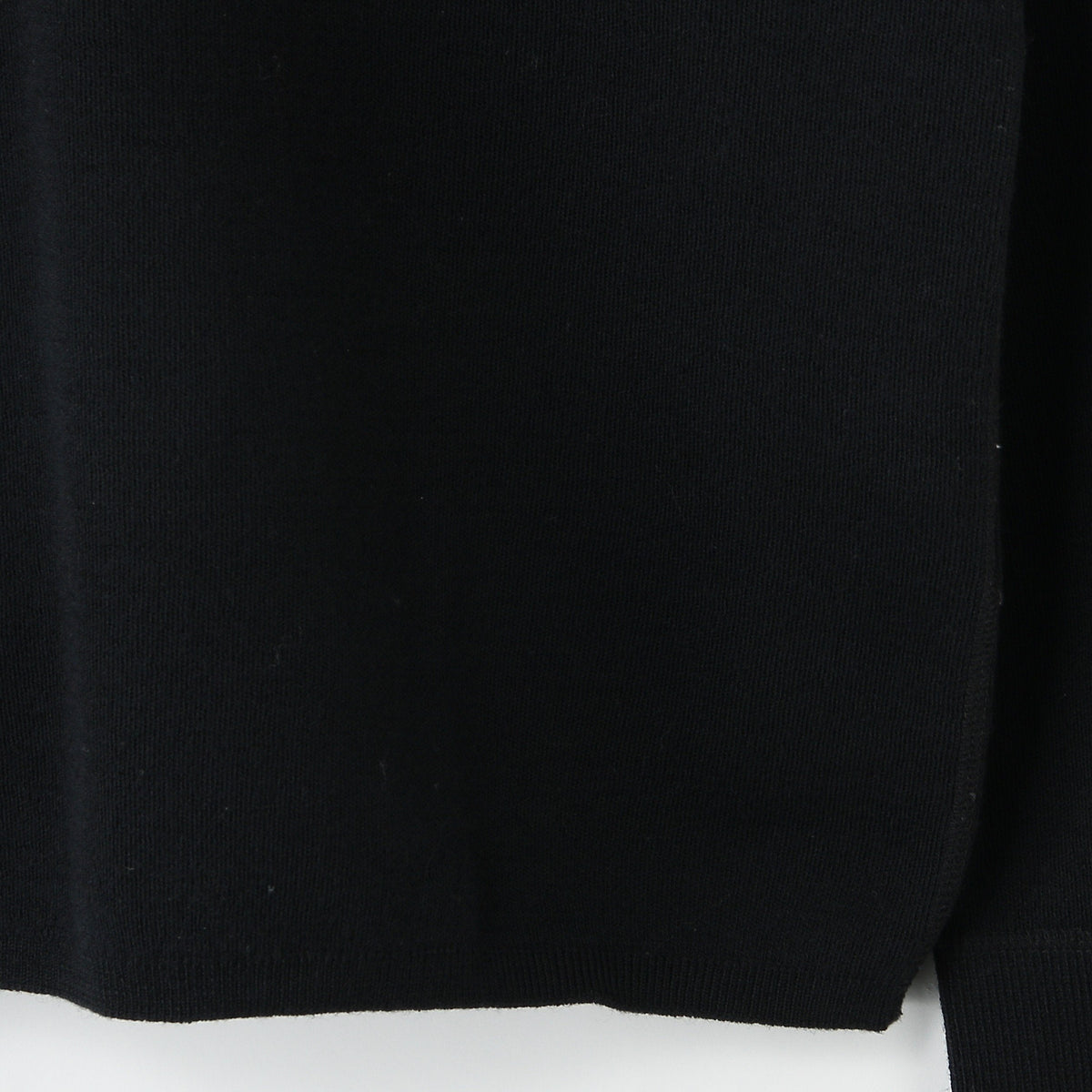 UNIFORM WOOL KNIT