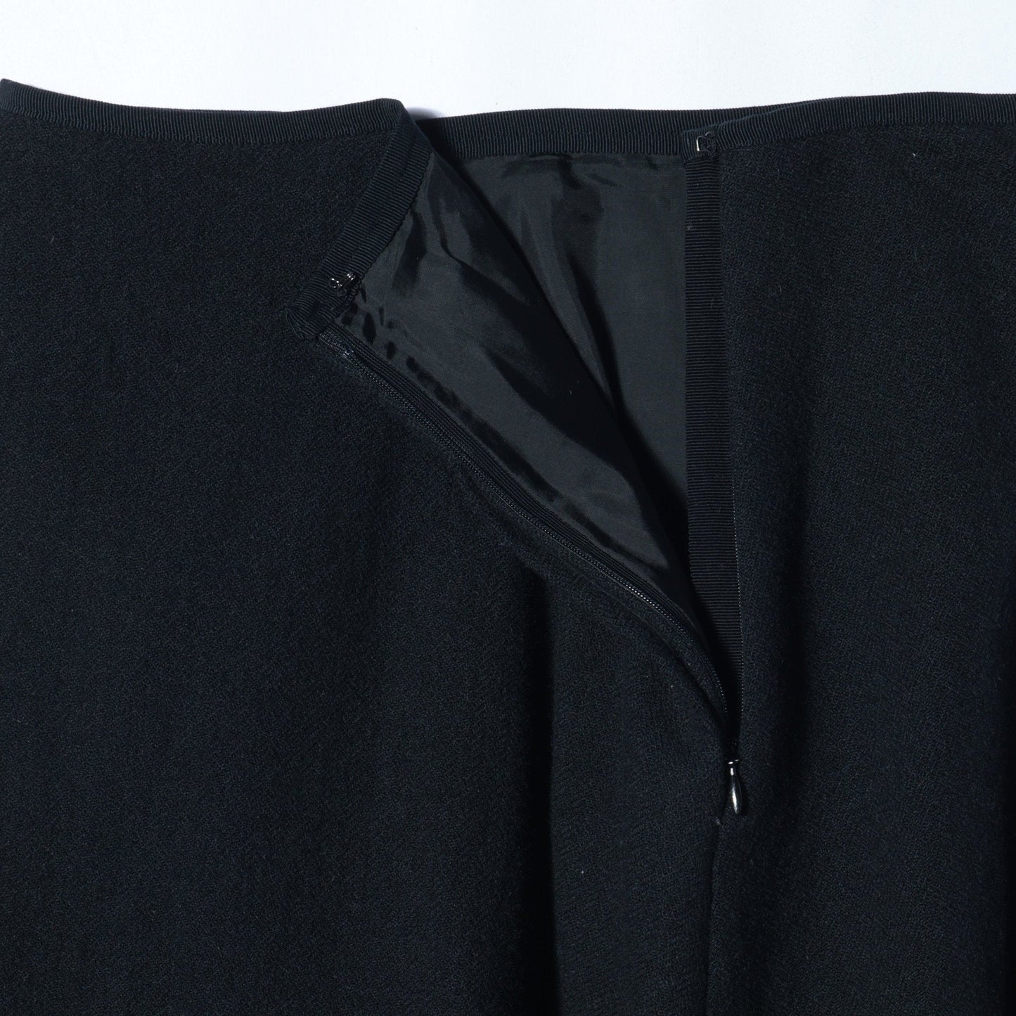 TINY HERRINGBONE WOOL SKIRT