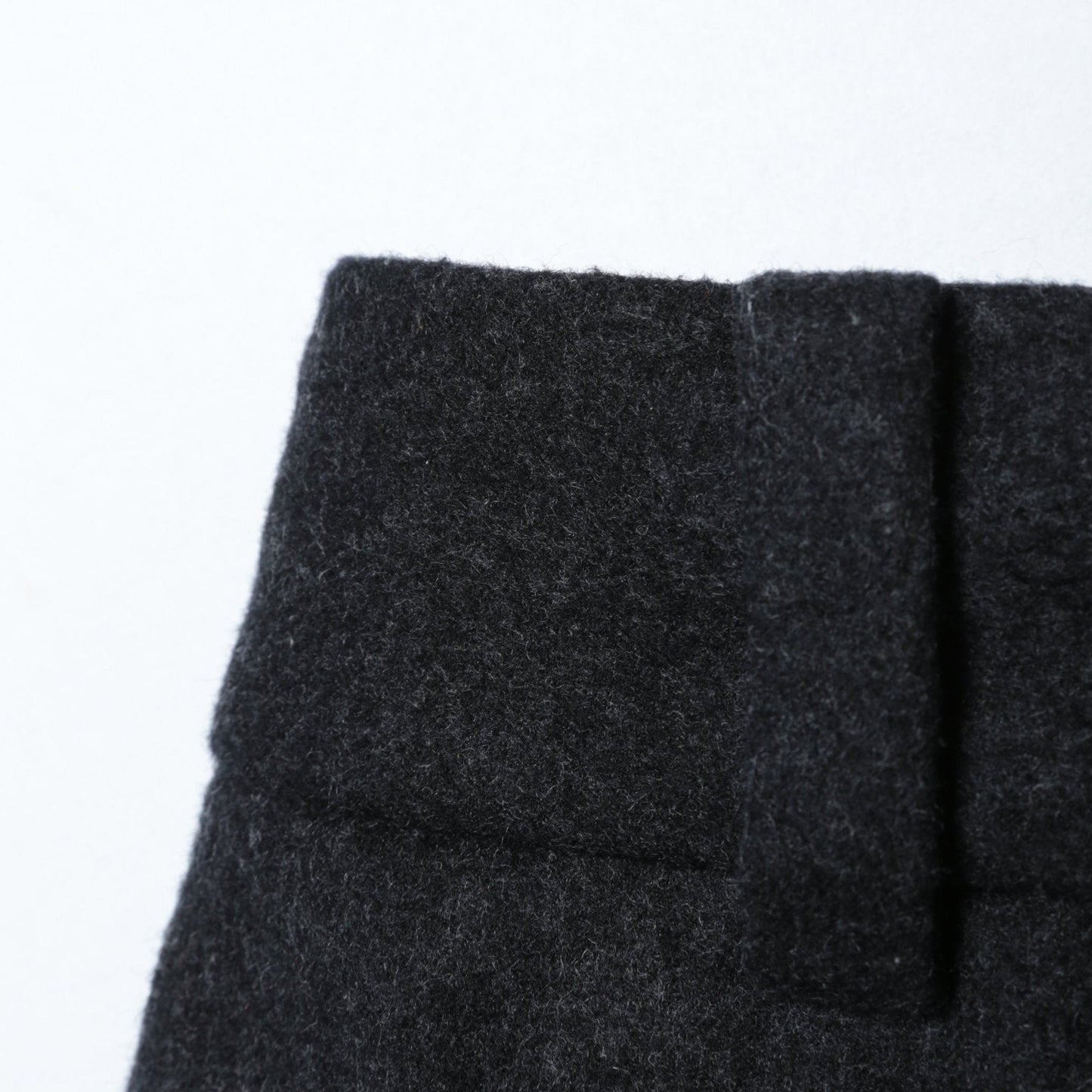WOOLEN TWILL SKIRT