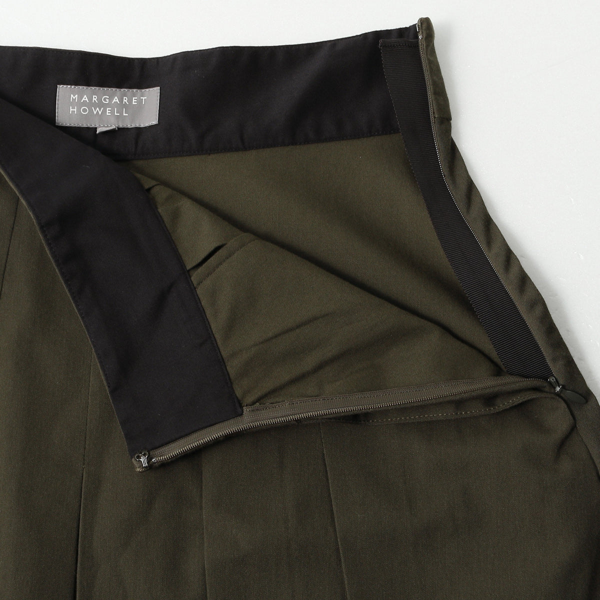 FINE WOOL COTTON TWILL SKIRT